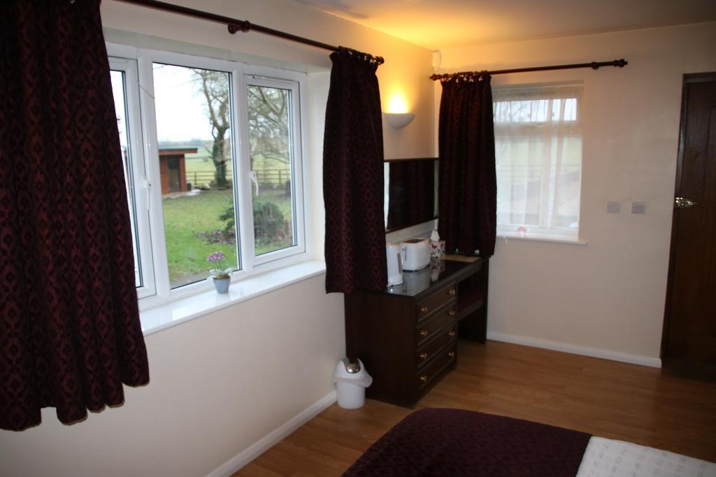 The Stables B&B @ Pear Tree Cottage Winslow Buitenkant foto