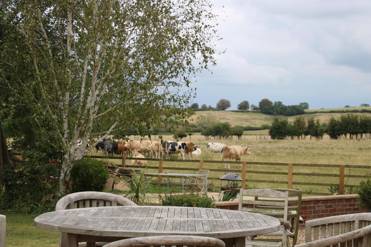 The Stables B&B @ Pear Tree Cottage Winslow Buitenkant foto
